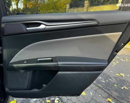 Черный Форд Фьюжн, объемом двигателя 2.7 л и пробегом 178 тыс. км за 13490 $, фото 28 на Automoto.ua
