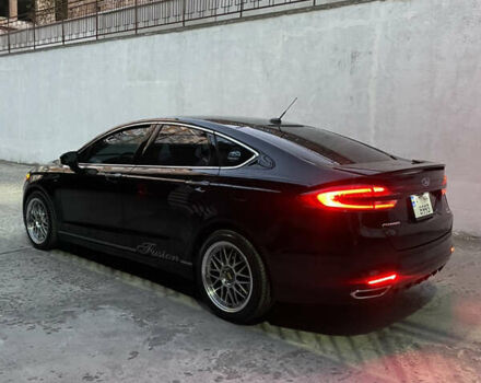 Чорний Форд Фьюжен, об'ємом двигуна 2 л та пробігом 82 тис. км за 12500 $, фото 3 на Automoto.ua