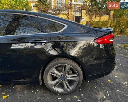 Чорний Форд Фьюжен, об'ємом двигуна 2.7 л та пробігом 178 тис. км за 13490 $, фото 9 на Automoto.ua