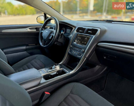 Черный Форд Фьюжн, объемом двигателя 2.5 л и пробегом 176 тыс. км за 10999 $, фото 22 на Automoto.ua