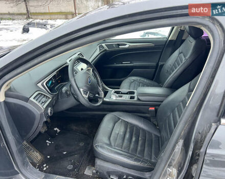 Чорний Форд Фьюжен, об'ємом двигуна 2 л та пробігом 225 тис. км за 8200 $, фото 12 на Automoto.ua