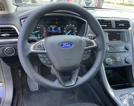 Черный Форд Фьюжн, объемом двигателя 2.5 л и пробегом 119 тыс. км за 12999 $, фото 14 на Automoto.ua