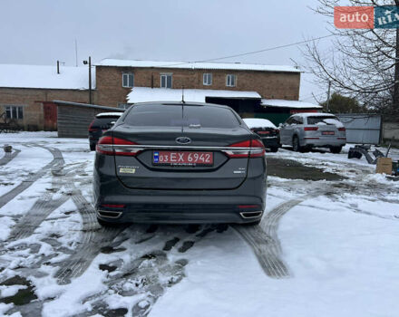 Чорний Форд Фьюжен, об'ємом двигуна 2 л та пробігом 225 тис. км за 8200 $, фото 3 на Automoto.ua