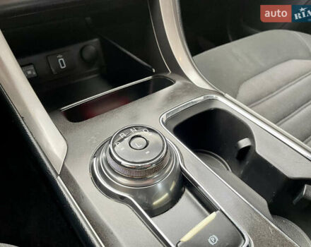 Форд Фьюжн 2017 в Остоге на Automoto.ua Черный Форд Фьюжн, объемом двигателя 2.49 л и пробегом 189 тыс. км за 10700 $, фото 31 на Automoto.ua