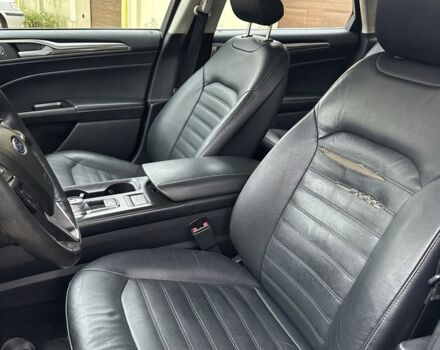 Чорний Форд Фьюжен, об'ємом двигуна 2 л та пробігом 200 тис. км за 13000 $, фото 7 на Automoto.ua