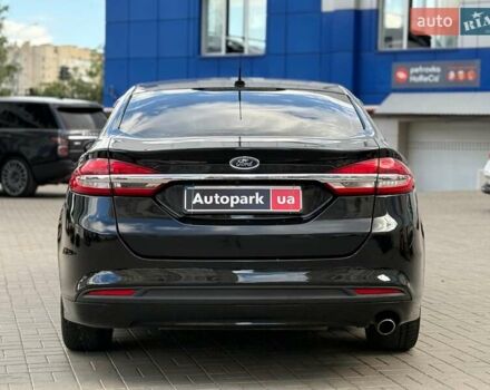 Чорний Форд Фьюжен, об'ємом двигуна 2 л та пробігом 200 тис. км за 15290 $, фото 6 на Automoto.ua