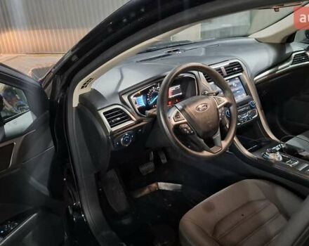 Черный Форд Фьюжн, объемом двигателя 2.5 л и пробегом 150 тыс. км за 12500 $, фото 4 на Automoto.ua