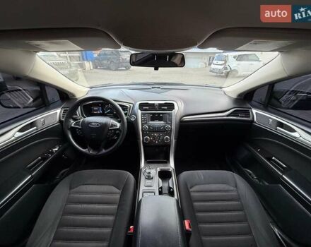 Чорний Форд Фьюжен, об'ємом двигуна 2 л та пробігом 200 тис. км за 15290 $, фото 16 на Automoto.ua