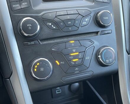 Черный Форд Фьюжн, объемом двигателя 2.5 л и пробегом 119 тыс. км за 12999 $, фото 17 на Automoto.ua