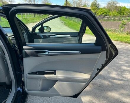 Форд Фьюжн 2017 в Белой Церкве на Automoto.ua Черный Форд Фьюжн, объемом двигателя 2 л и пробегом 176 тыс. км за 14500 $, фото 2 на Automoto.ua