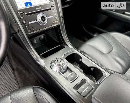 Чорний Форд Фьюжен, об'ємом двигуна 2 л та пробігом 111 тис. км за 17900 $, фото 31 на Automoto.ua