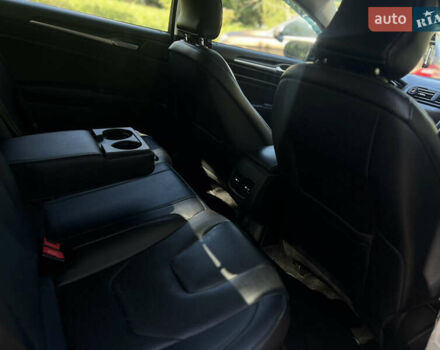 Черный Форд Фьюжн, объемом двигателя 2 л и пробегом 152 тыс. км за 16300 $, фото 21 на Automoto.ua