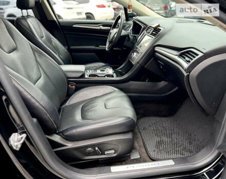 Чорний Форд Фьюжен, об'ємом двигуна 2 л та пробігом 111 тис. км за 17900 $, фото 26 на Automoto.ua