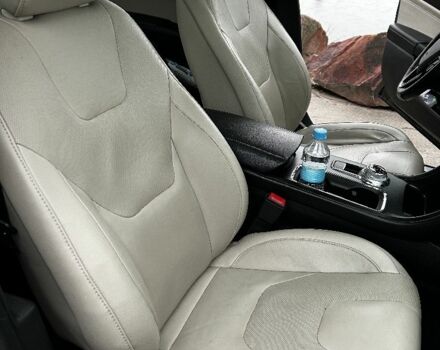 Черный Форд Фьюжн, объемом двигателя 2 л и пробегом 156 тыс. км за 13500 $, фото 6 на Automoto.ua