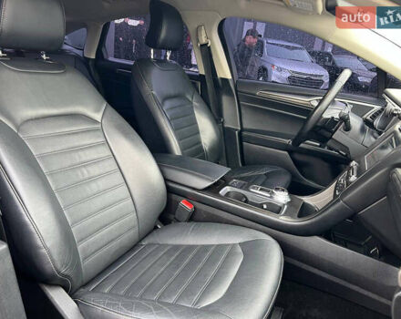 Чорний Форд Фьюжен, об'ємом двигуна 1.5 л та пробігом 112 тис. км за 11940 $, фото 39 на Automoto.ua