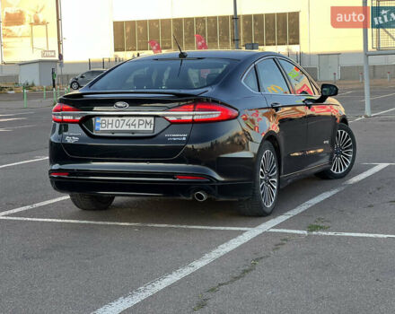 Форд Фьюжн 2018 в Одессе на Automoto.ua Черный Форд Фьюжн, объемом двигателя 2 л и пробегом 188 тыс. км за 13900 $, фото 5 на Automoto.ua
