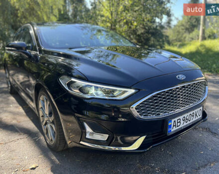 Чорний Форд Фьюжен, об'ємом двигуна 2 л та пробігом 152 тис. км за 16800 $, фото 3 на Automoto.ua