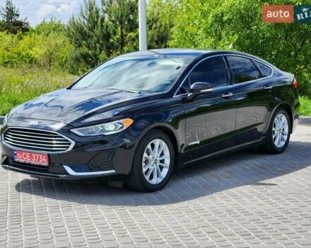 Чорний Форд Фьюжен, об'ємом двигуна 2 л та пробігом 80 тис. км за 16500 $, фото 5 на Automoto.ua