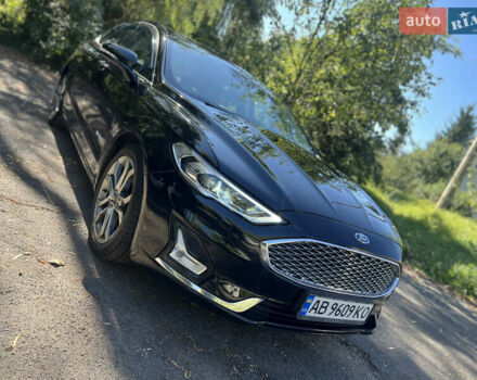 Черный Форд Фьюжн, объемом двигателя 2 л и пробегом 152 тыс. км за 16300 $, фото 4 на Automoto.ua