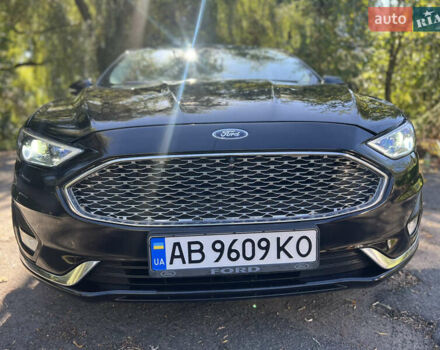 Черный Форд Фьюжн, объемом двигателя 2 л и пробегом 152 тыс. км за 16300 $, фото 1 на Automoto.ua