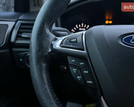 Черный Форд Фьюжн, объемом двигателя 2.49 л и пробегом 175 тыс. км за 12700 $, фото 10 на Automoto.ua