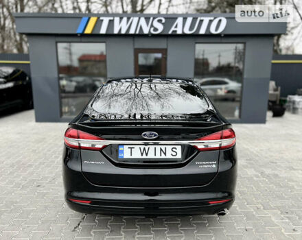 Чорний Форд Фьюжен, об'ємом двигуна 2 л та пробігом 111 тис. км за 17900 $, фото 20 на Automoto.ua