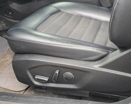 Черный Форд Фьюжн, объемом двигателя 2 л и пробегом 150 тыс. км за 16299 $, фото 8 на Automoto.ua