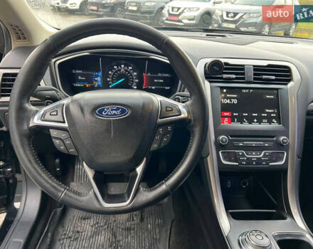 Чорний Форд Фьюжен, об'ємом двигуна 1.5 л та пробігом 112 тис. км за 11940 $, фото 23 на Automoto.ua