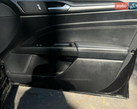 Черный Форд Фьюжн, объемом двигателя 2 л и пробегом 152 тыс. км за 16300 $, фото 24 на Automoto.ua