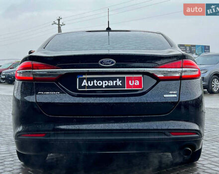 Чорний Форд Фьюжен, об'ємом двигуна 1.5 л та пробігом 112 тис. км за 11940 $, фото 5 на Automoto.ua