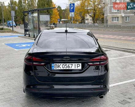 Форд Фьюжен 2018 у Вараш (Кузнецовськ) на Automoto.ua Чорний Форд Фьюжен, об'ємом двигуна 2.5 л та пробігом 131 тис. км за 14500 $, фото 4 на Automoto.ua
