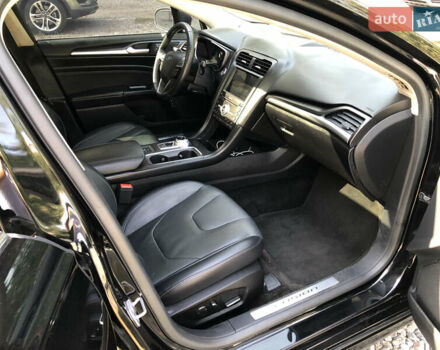 Черный Форд Фьюжн, объемом двигателя 2 л и пробегом 270 тыс. км за 14400 $, фото 16 на Automoto.ua