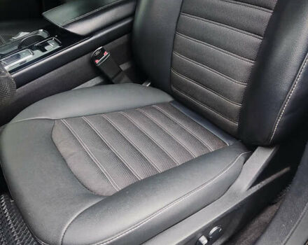 Форд Фьюжен 2018 у Вараш (Кузнецовськ) на Automoto.ua Чорний Форд Фьюжен, об'ємом двигуна 2.5 л та пробігом 131 тис. км за 14500 $, фото 26 на Automoto.ua