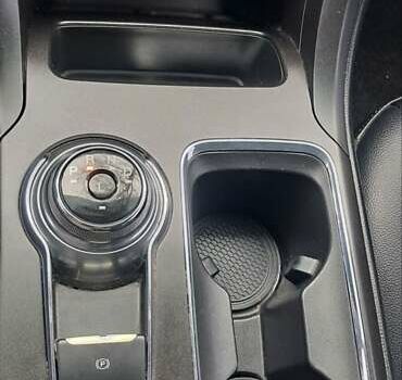 Чорний Форд Фьюжен, об'ємом двигуна 2 л та пробігом 150 тис. км за 16299 $, фото 12 на Automoto.ua