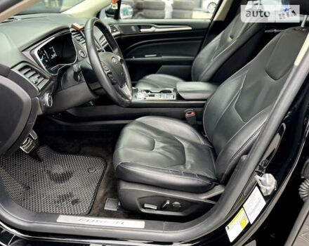 Чорний Форд Фьюжен, об'ємом двигуна 2 л та пробігом 111 тис. км за 17900 $, фото 6 на Automoto.ua