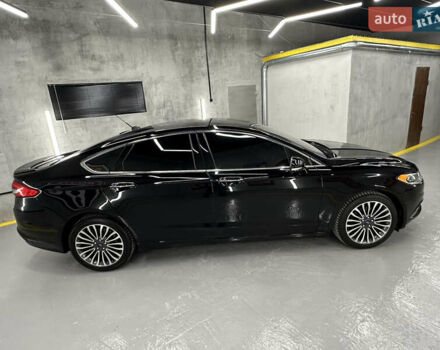 Черный Форд Фьюжн, объемом двигателя 2 л и пробегом 89 тыс. км за 17100 $, фото 4 на Automoto.ua