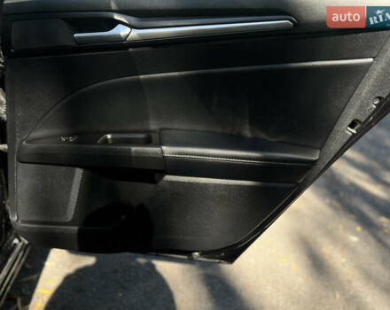 Черный Форд Фьюжн, объемом двигателя 2 л и пробегом 152 тыс. км за 16300 $, фото 20 на Automoto.ua