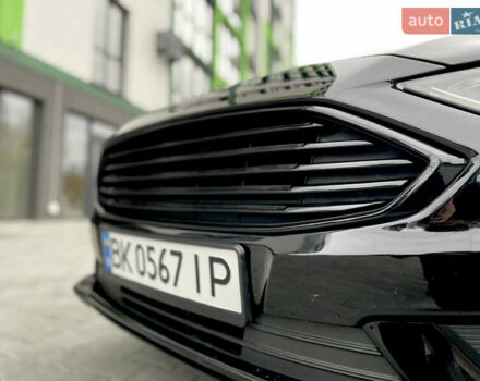 Форд Фьюжен 2018 у Вараш (Кузнецовськ) на Automoto.ua Чорний Форд Фьюжен, об'ємом двигуна 2.5 л та пробігом 131 тис. км за 14500 $, фото 10 на Automoto.ua