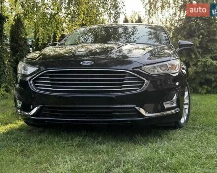 Черный Форд Фьюжн, объемом двигателя 2 л и пробегом 87 тыс. км за 18000 $, фото 4 на Automoto.ua