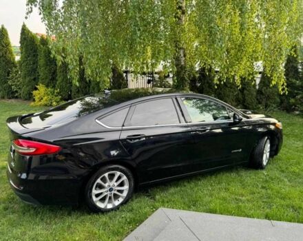 Черный Форд Фьюжн, объемом двигателя 2 л и пробегом 129 тыс. км за 8900 $, фото 1 на Automoto.ua