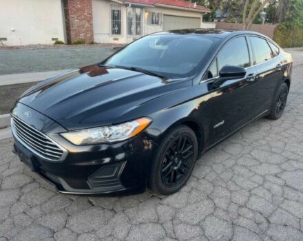 Черный Форд Фьюжн, объемом двигателя 2 л и пробегом 47 тыс. км за 9000 $, фото 2 на Automoto.ua