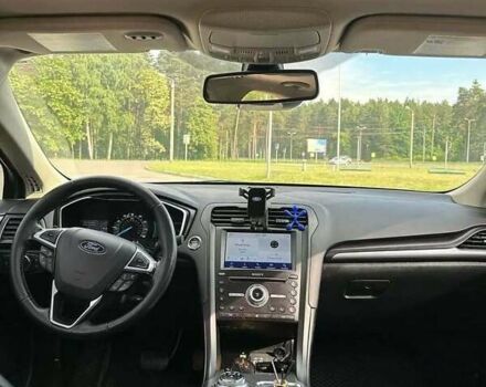Черный Форд Фьюжн, объемом двигателя 2 л и пробегом 62 тыс. км за 10900 $, фото 1 на Automoto.ua