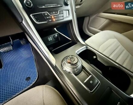 Черный Форд Фьюжн, объемом двигателя 1.5 л и пробегом 93 тыс. км за 12999 $, фото 65 на Automoto.ua