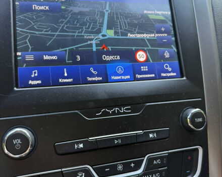 Черный Форд Фьюжн, объемом двигателя 2 л и пробегом 112 тыс. км за 16500 $, фото 3 на Automoto.ua