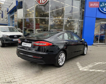 Черный Форд Фьюжн, объемом двигателя 2 л и пробегом 122 тыс. км за 16200 $, фото 7 на Automoto.ua