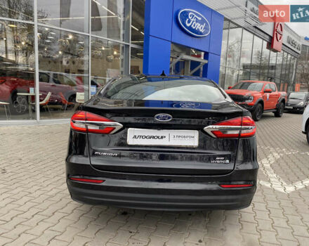 Черный Форд Фьюжн, объемом двигателя 2 л и пробегом 122 тыс. км за 16200 $, фото 6 на Automoto.ua