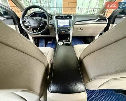 Черный Форд Фьюжн, объемом двигателя 1.5 л и пробегом 93 тыс. км за 12999 $, фото 44 на Automoto.ua