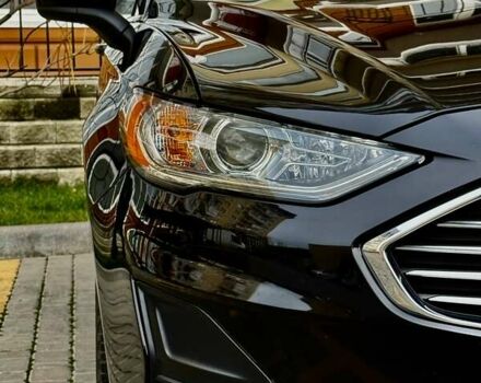 Черный Форд Фьюжн, объемом двигателя 1.5 л и пробегом 93 тыс. км за 12999 $, фото 4 на Automoto.ua