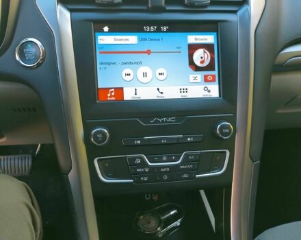 Черный Форд Фьюжн, объемом двигателя 1.5 л и пробегом 95 тыс. км за 12000 $, фото 5 на Automoto.ua