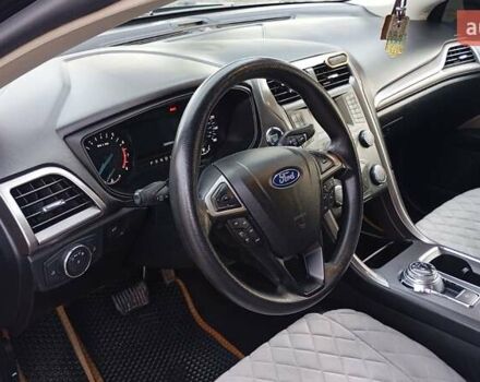 Черный Форд Фьюжн, объемом двигателя 2.49 л и пробегом 181 тыс. км за 11400 $, фото 8 на Automoto.ua